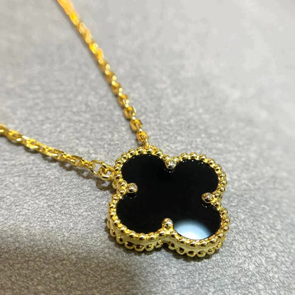 [Vellora Opalyn]CLOVER 15MM BLACK ONYX SINGLE FLOWER NECKLACE