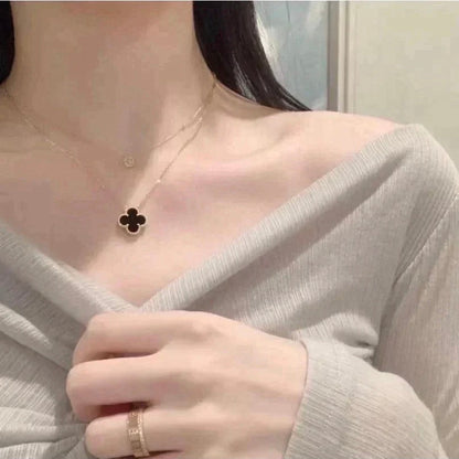 [Vellora Opalyn]CLOVER 15MM BLACK ONYX SINGLE FLOWER NECKLACE