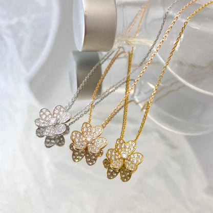 [Vellora Opalyn]FLOWER DIAMOND NECKLACE