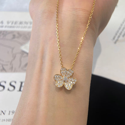 [Vellora Opalyn]FLOWER DIAMOND NECKLACE