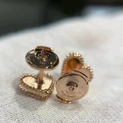 [Vellora Opalyn]HEART CARNELIAN STUD EARRINGS