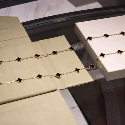 [Vellora Opalyn]CLOVER 20 MOTIFS ONYX NECKLACE