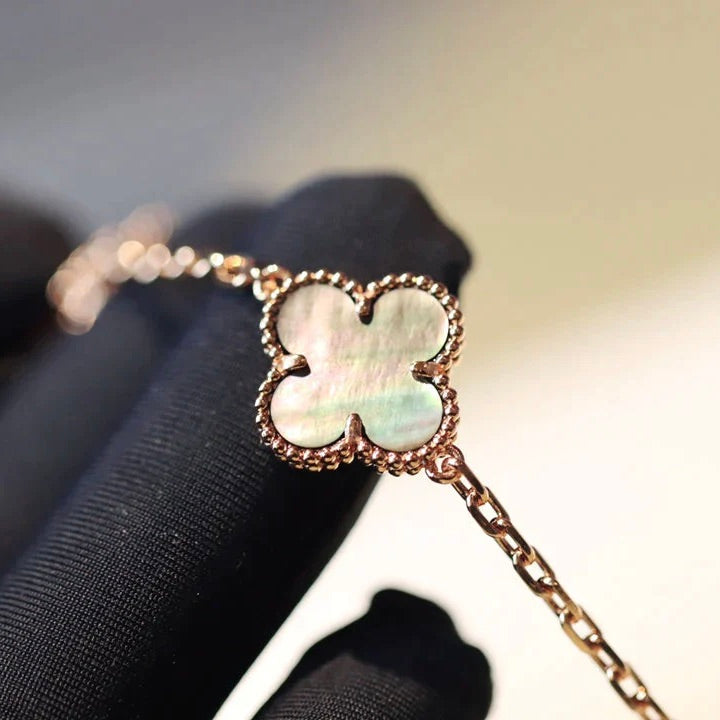 [Vellora Opalyn]CLOVER 20 MOTIFS DARK MOP DIAMOND  NECKLACE