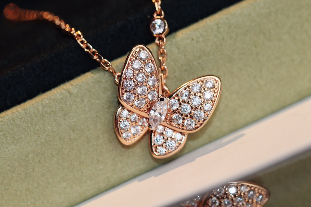 [Vellora Opalyn]BUTTERFLY DIAMOND NECKLACE