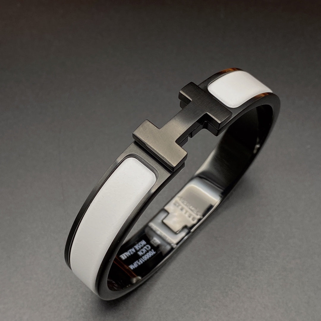 [Vellora Opalyn]H BRACELET 12MM BLACK WHITE CERAMIC