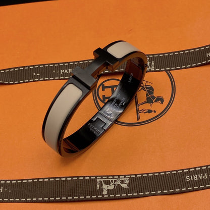 [Vellora Opalyn]H BRACELET 12MM BLACK BEIGE CERAMIC