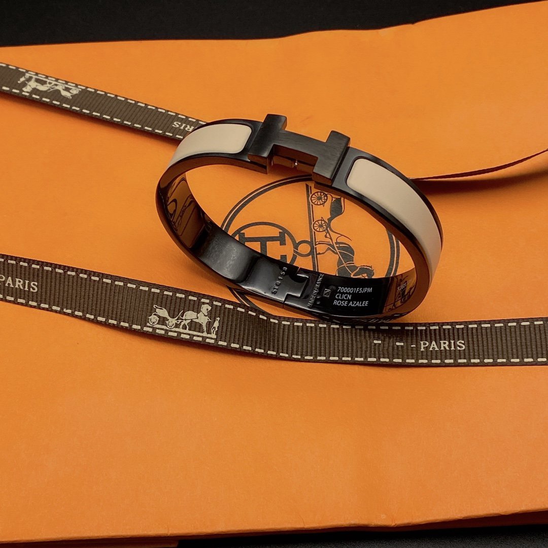 [Vellora Opalyn]H BRACELET 12MM BLACK BEIGE CERAMIC