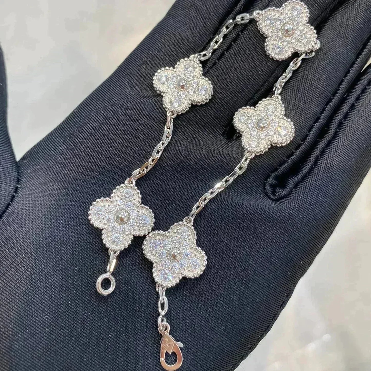 [Vellora Opalyn]CLOVER 5 MOTIFS  DIAMOND BRACELET SILVER