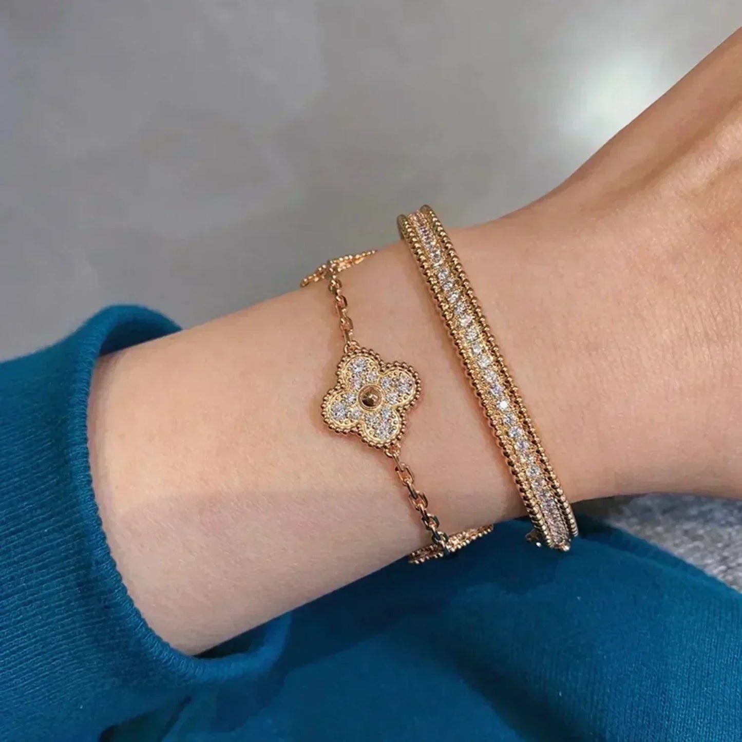 [Vellora Opalyn]CLOVER 5 MOTIFS  FULL DIAMOND BRACELET