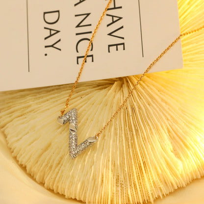 [Vellora Opalyn]VOLT SILVER DIAMOND PEDANT NECKLACE
