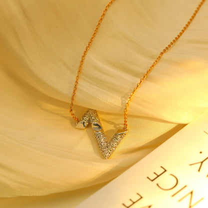 [Vellora Opalyn]VOLT SILVER DIAMOND PEDANT NECKLACE
