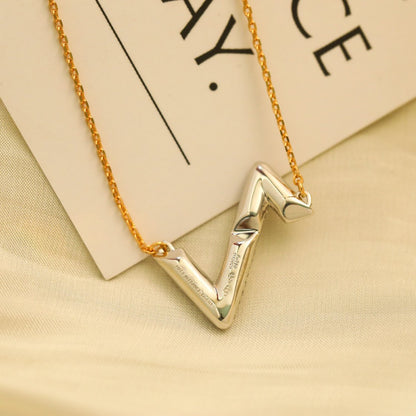 [Vellora Opalyn]VOLT SILVER DIAMOND PEDANT NECKLACE