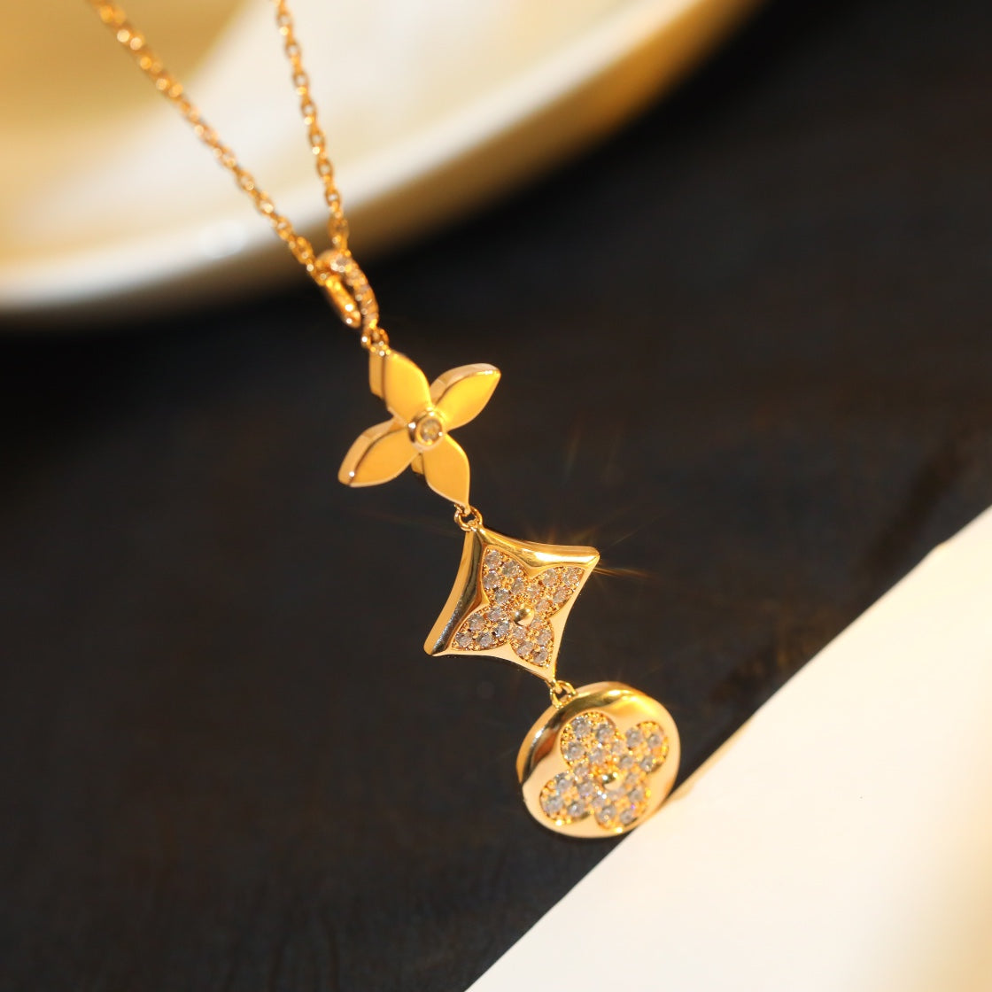 [Vellora Opalyn]STAR AND SUN DIAMOND PINK GOLD NECKLACE