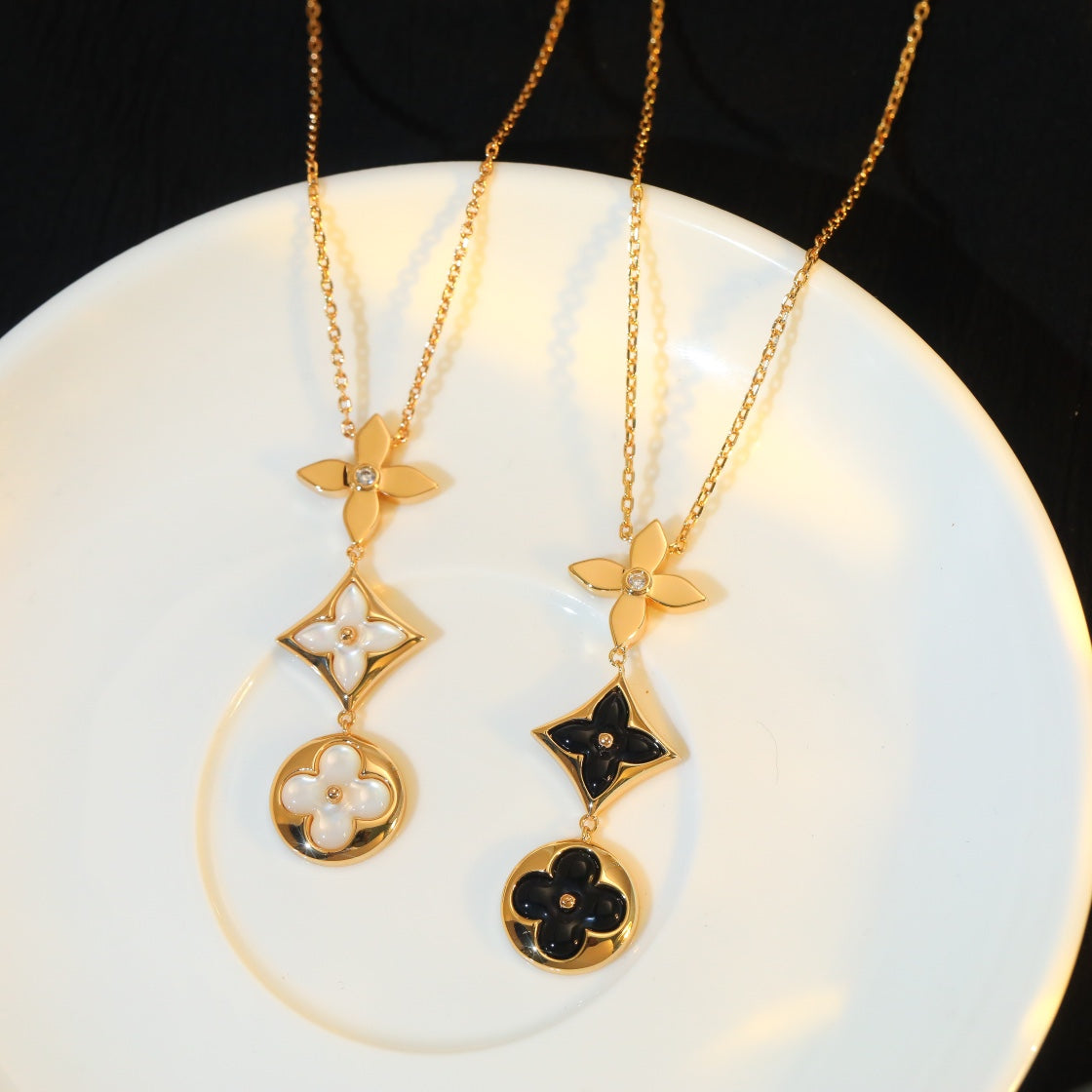 [Vellora Opalyn]STAR AND SUN ONYX PINK GOLD NECKLACE