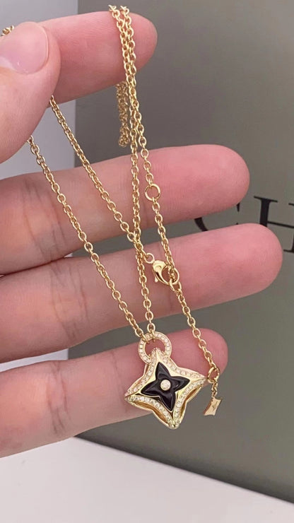 [Vellora Opalyn]STAR PEDANT PINK GOLD DIAMOND NECKLACE