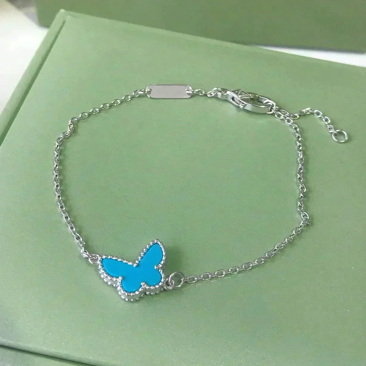 [Vellora Opalyn]BUTTERFLY TURQUOISE BUTTERFLY BRACELET SILVER