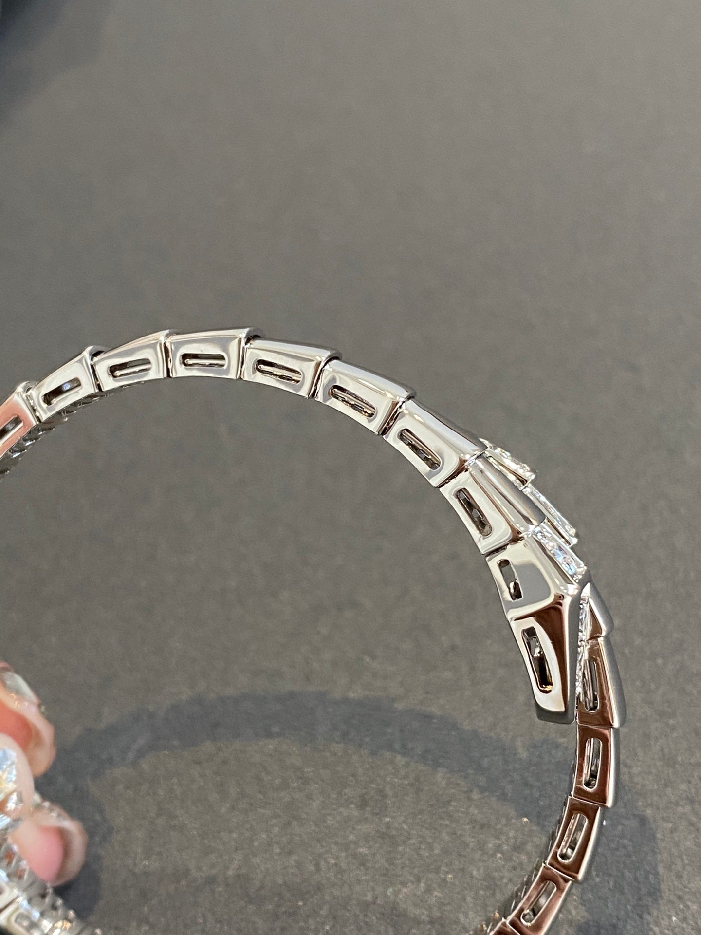 [Vellora Opalyn]SERPENTI BRACELET DIAMONDS SILVER