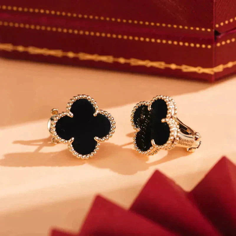 [Vellora Opalyn]CLOVER MEDIUM 1 MOTIFS  ONYX STUD EARRINGS