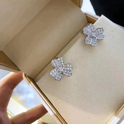 [Vellora Opalyn]CLOVER COMOS DIAMOND EARRINGS SILVER
