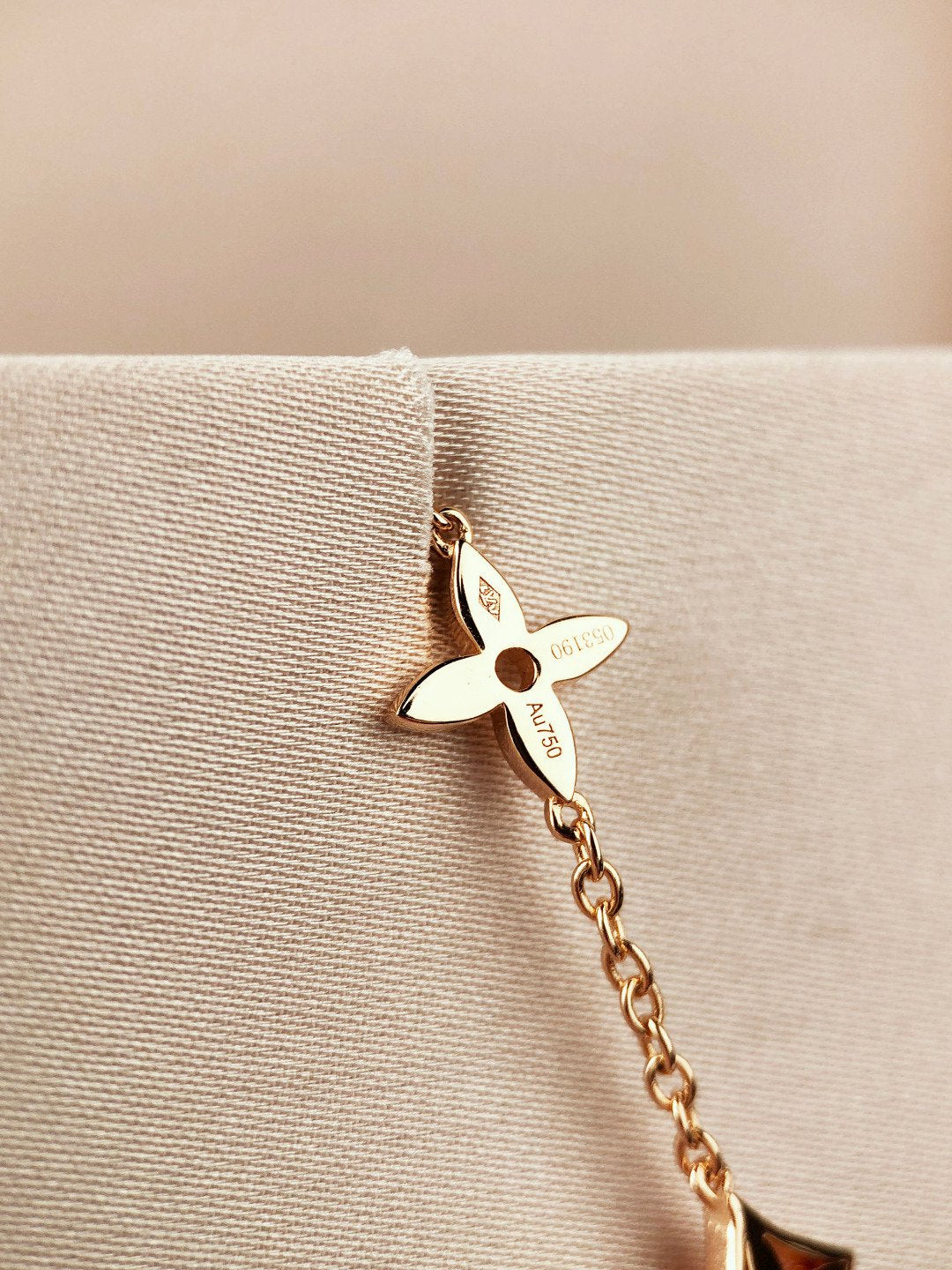 [Vellora Opalyn]STAR AND SUN 7 MOTIFS GOLD BRACELET
