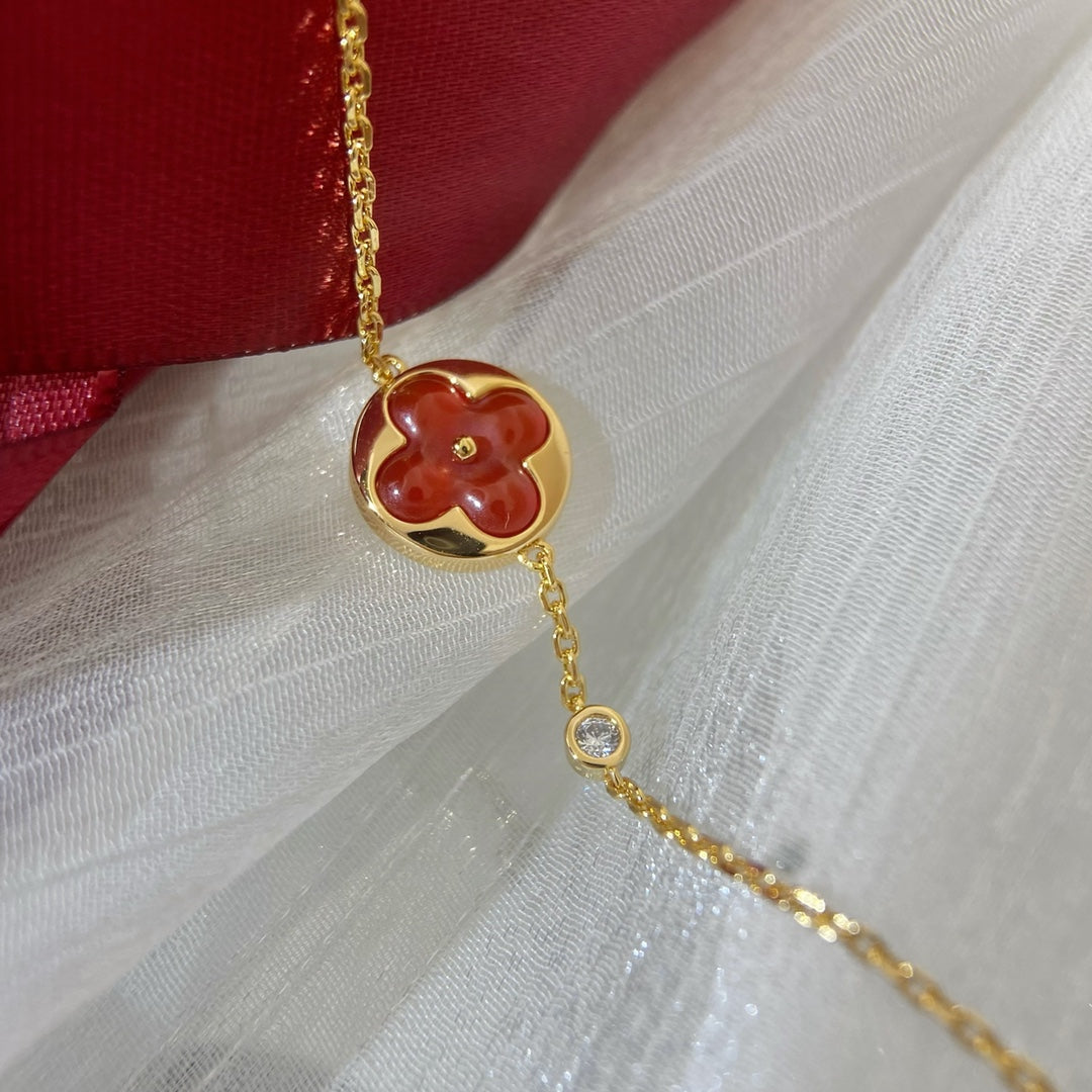 [Vellora Opalyn]SUN PEDANT CARNELIAN BRACELET