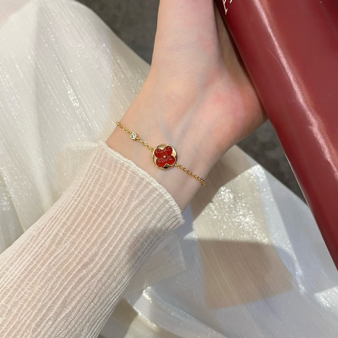 [Vellora Opalyn]SUN PEDANT CARNELIAN BRACELET