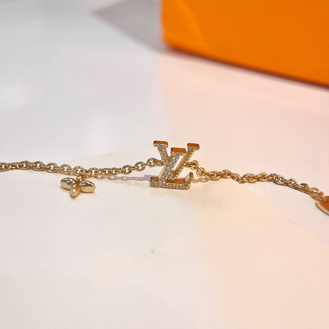 [Vellora Opalyn]LOGO STAR MOTIF GOLD BRACELET