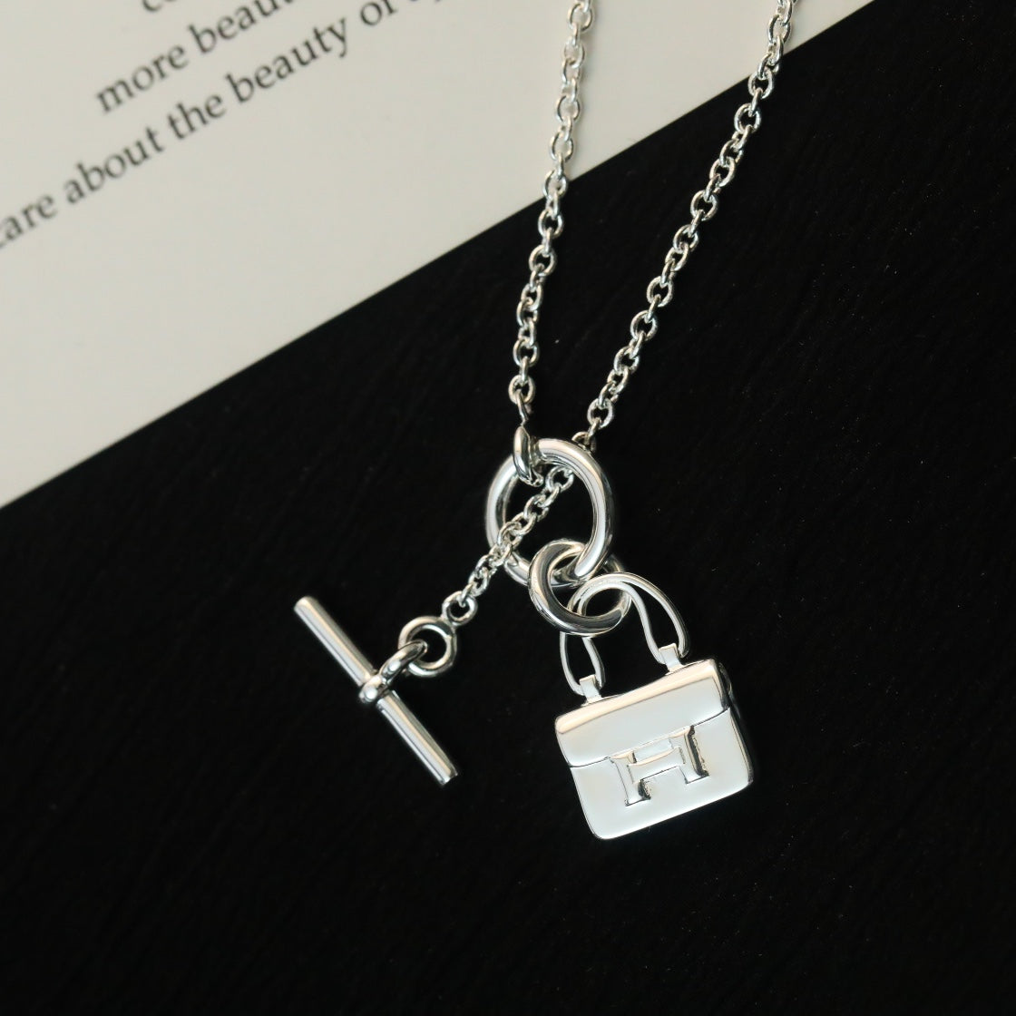 [Vellora Opalyn]POP H PEDANT SILVER NECKLACE