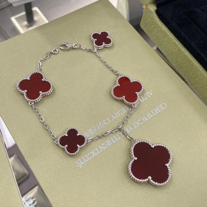 [Vellora Opalyn]CLOVER 5 MOTIFS SIVLER CARNELIAN BRACELET