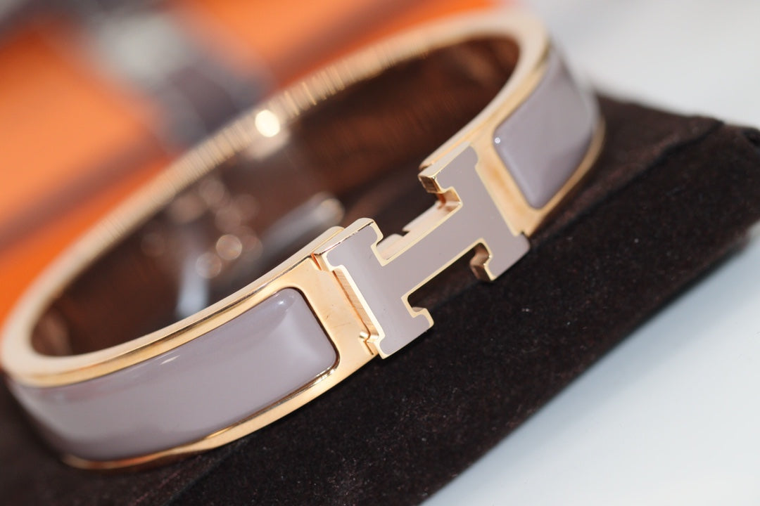 [Vellora Opalyn]H BRACELET 12MM BROWN