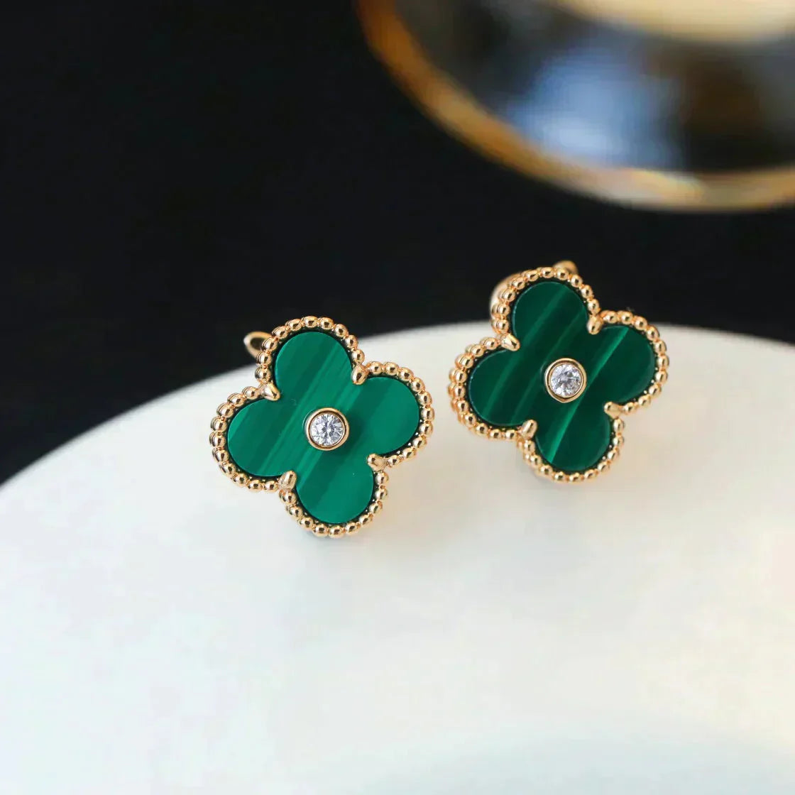 [Vellora Opalyn]CLOVER MEDIUM 1 MOTIFS MALACHITE DIAMOND EARRINGS