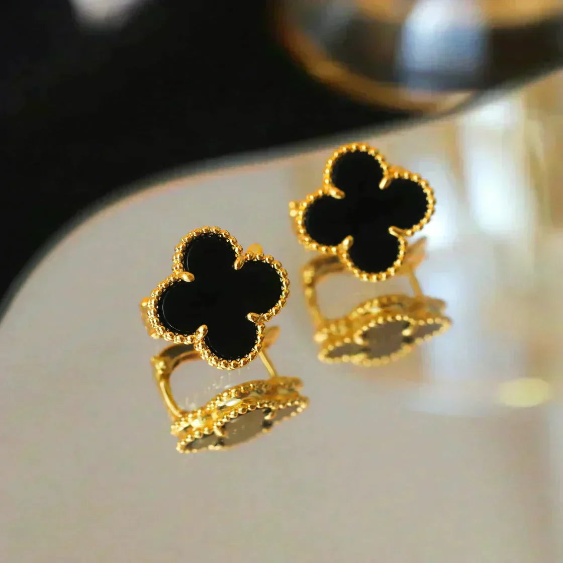 [Vellora Opalyn]CLOVER MEDIUM 1 MOTIFS  ONYX STUD EARRINGS