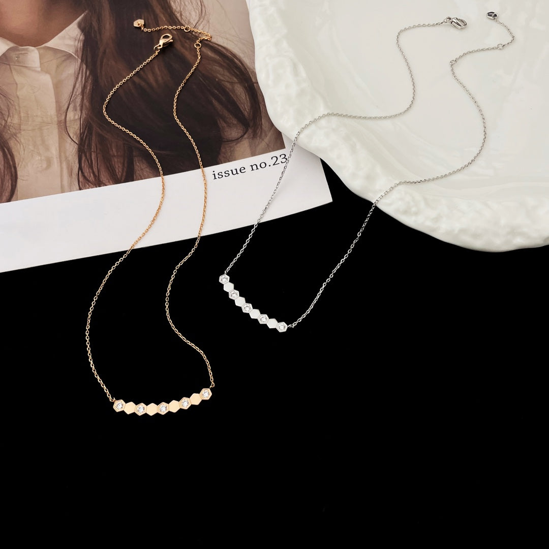 [Vellora Opalyn]BEE MY LOVE DIAMOND NECKLACE