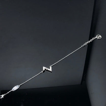 [Vellora Opalyn]VOLT LV LOGO BRACELET