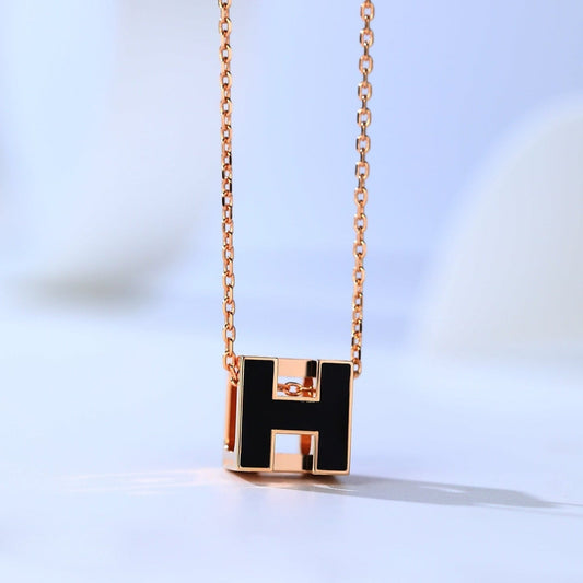 [Vellora Opalyn]H CAGE PINK GOLD NECKLACE