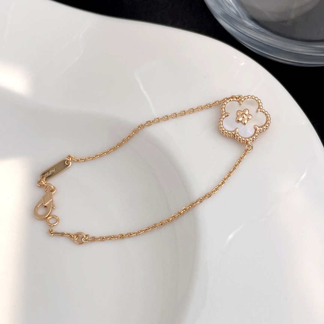 [Vellora Opalyn]LUCKY SPRING ROSE GOLD MOP BRACELET