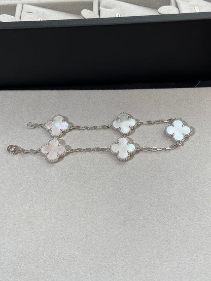 [Vellora Opalyn]CLOVER SILVER MOP 5 MOTIF BRACELET