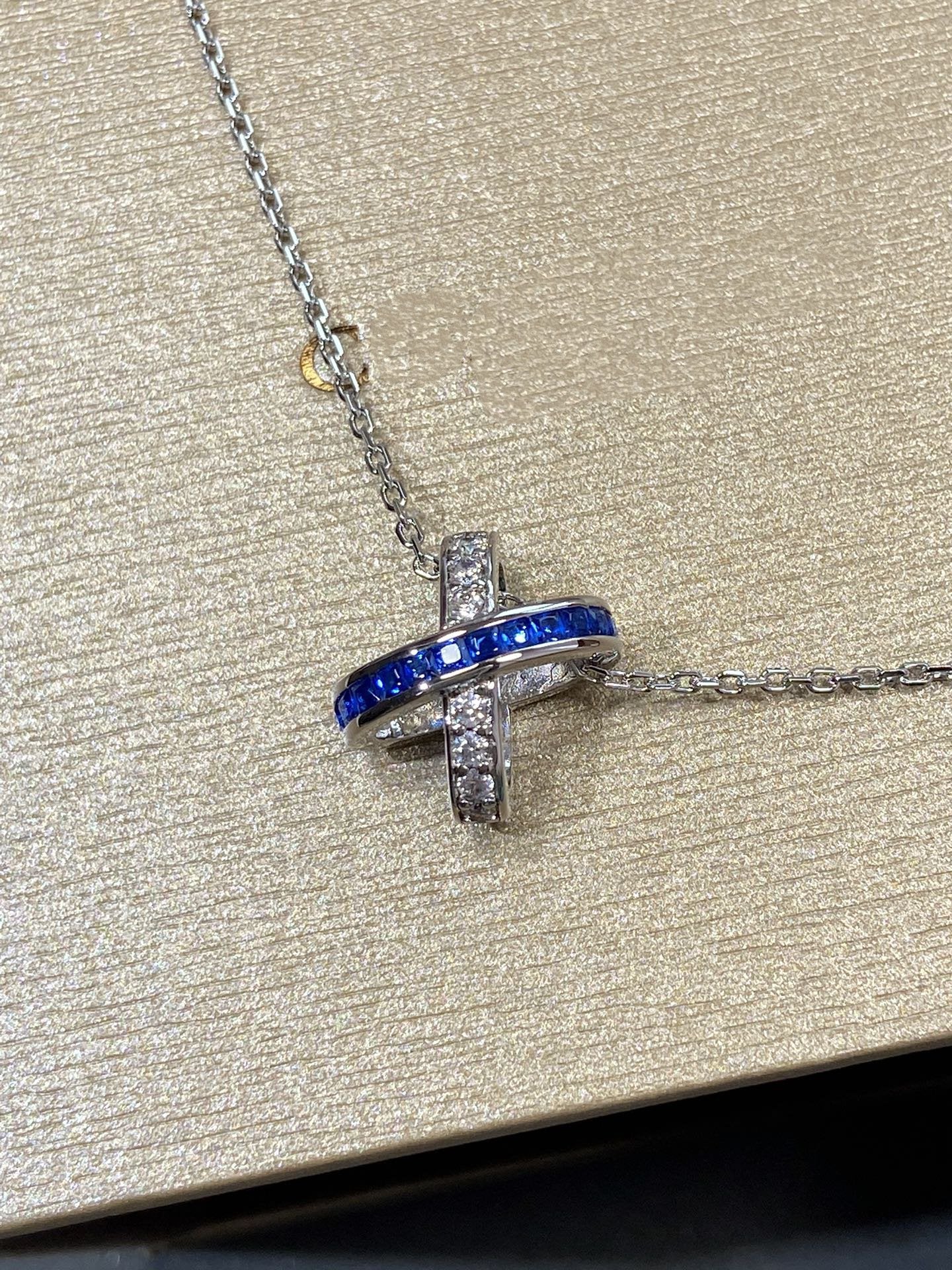 [Vellora Opalyn]LIENS DIAMOND SILVER NECKLACE
