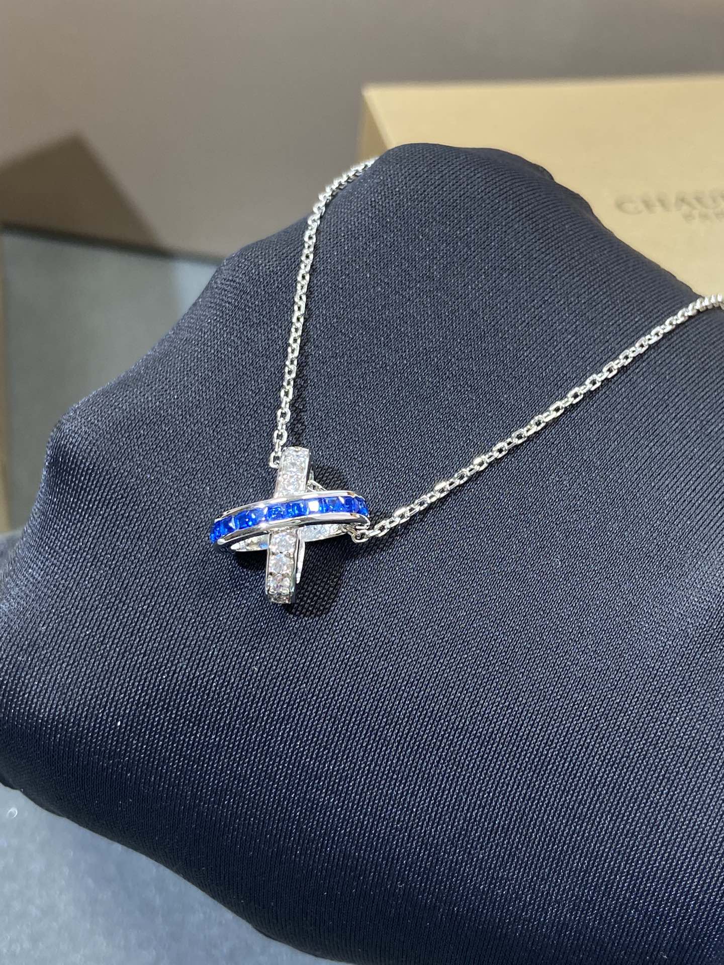 [Vellora Opalyn]LIENS DIAMOND SILVER NECKLACE