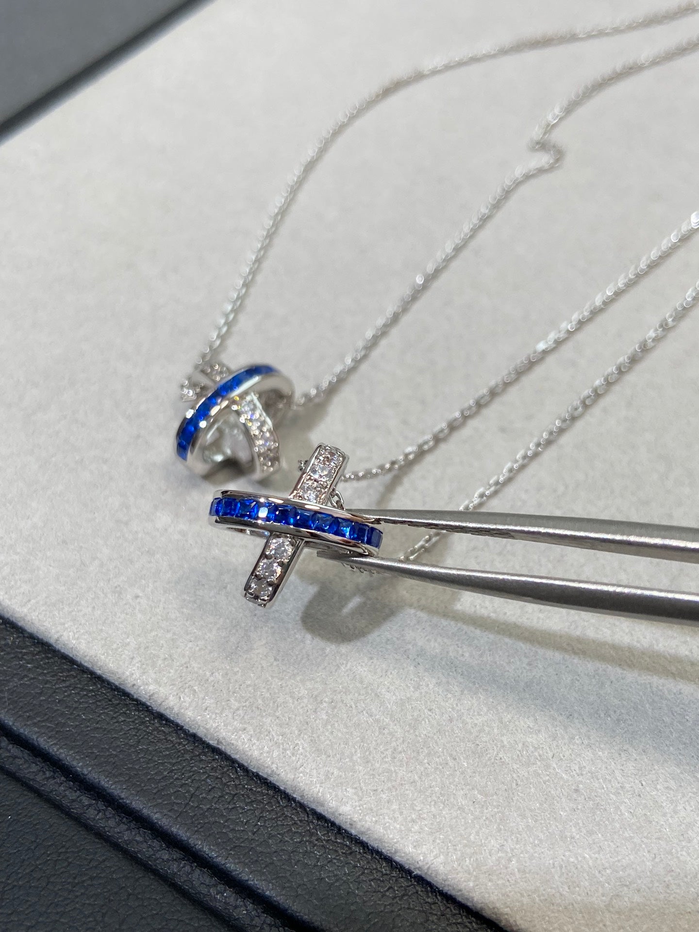 [Vellora Opalyn]LIENS DIAMOND SILVER NECKLACE