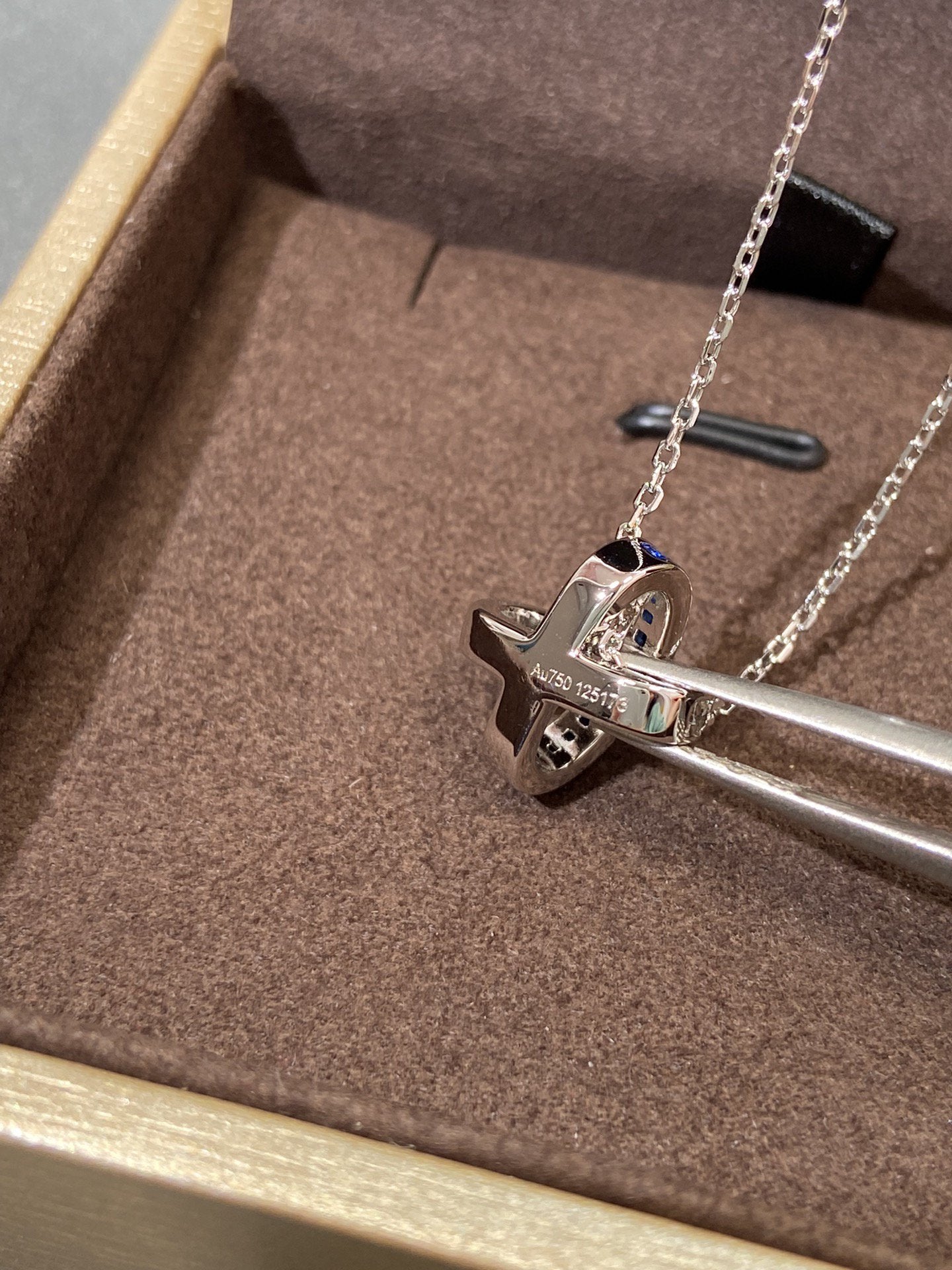 [Vellora Opalyn]LIENS DIAMOND SILVER NECKLACE