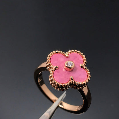 [Vellora Opalyn]CLOVER RHODONITE ROSE GOLD RING