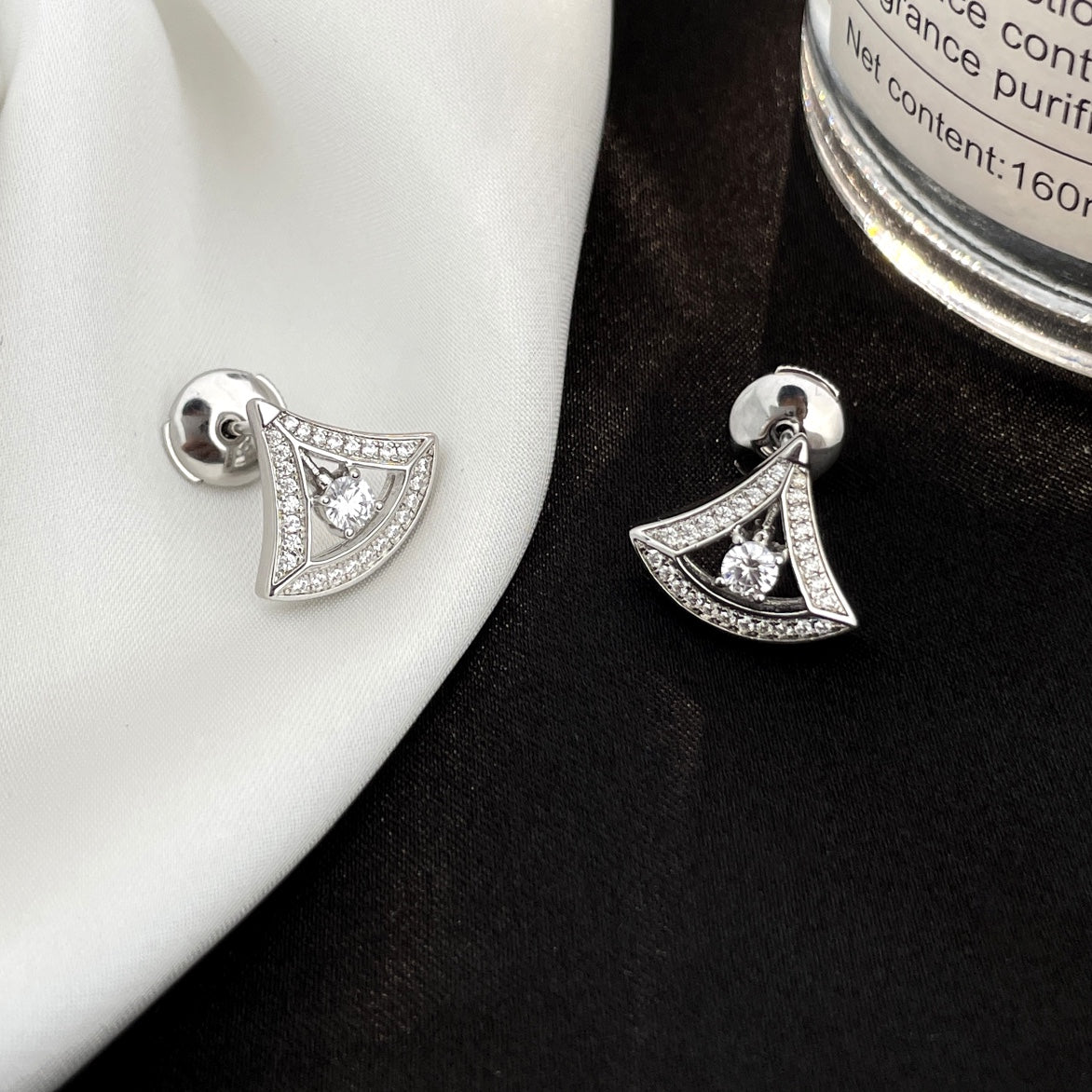 [Vellora Opalyn]DREAM MINI DIAMOND STUD EARRINGS