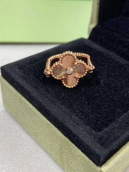 [Vellora Opalyn]CLOVER RIVERSIBLE ROSE GOLD RING