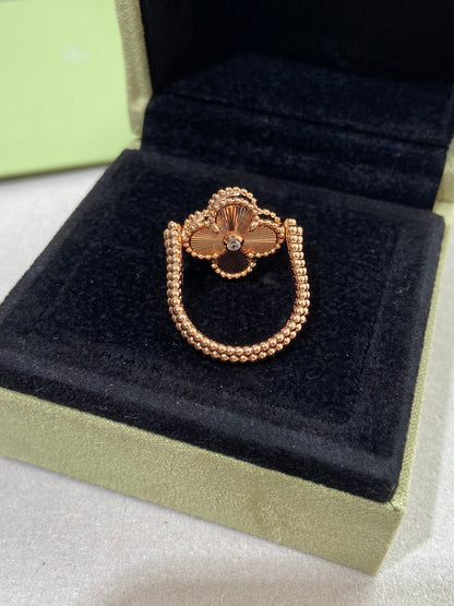 [Vellora Opalyn]CLOVER RIVERSIBLE ROSE GOLD RING