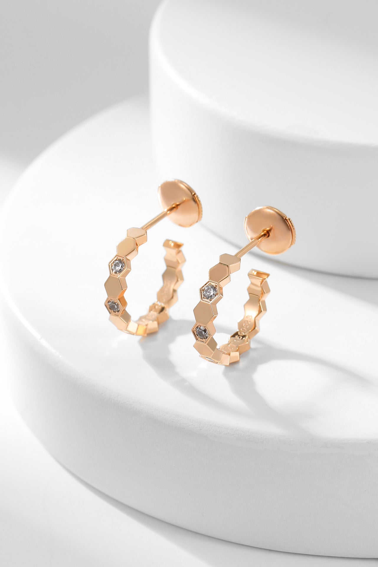 [Vellora Opalyn]BEE LOVE DIAMOND HOOP EARRINGS