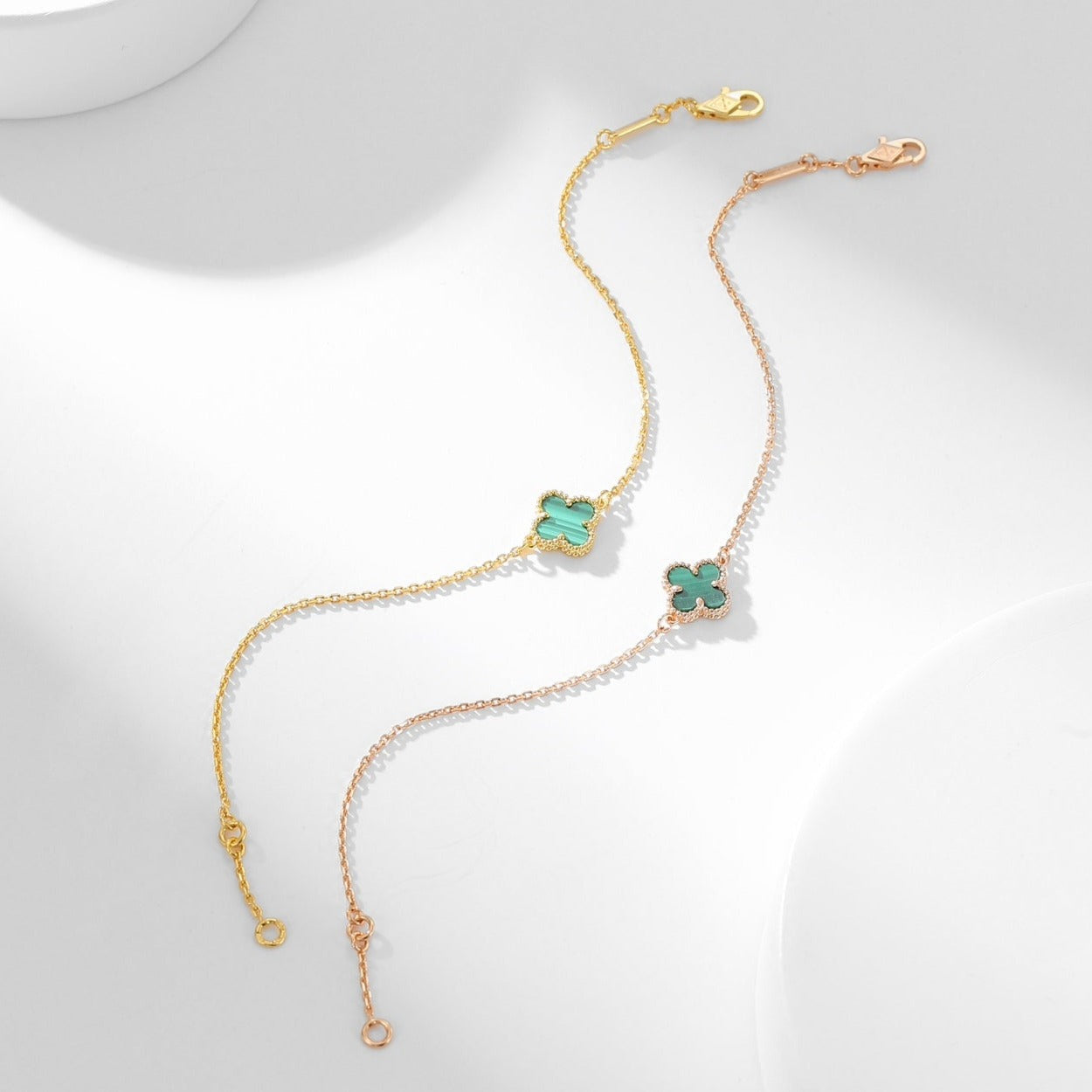 [Vellora Opalyn]CLOVER BRACELET MALACHITE 1 MOTIF