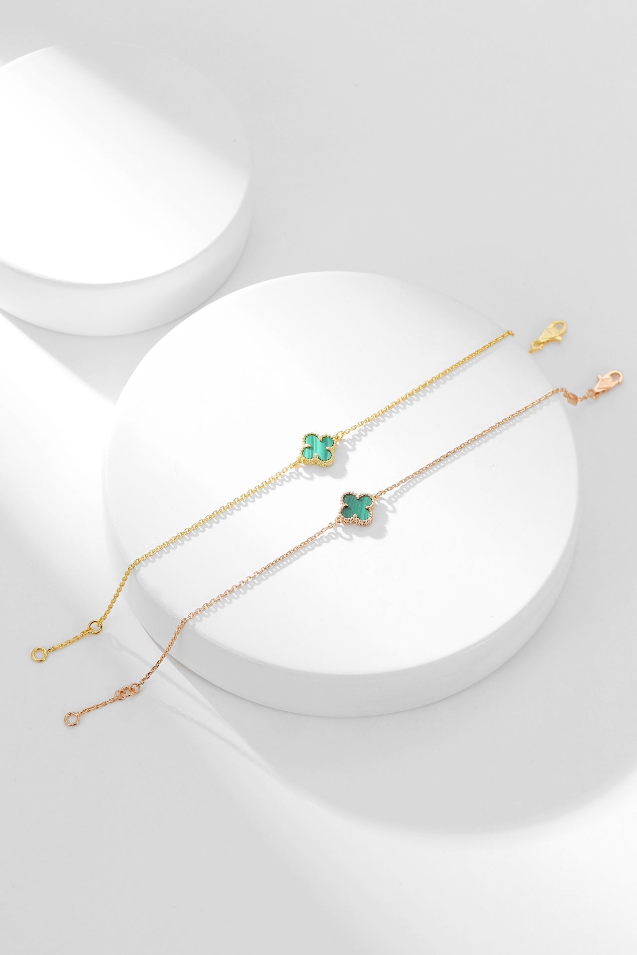 [Vellora Opalyn]CLOVER BRACELET MALACHITE 1 MOTIF