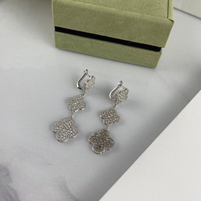 [Vellora Opalyn]CLOVER 3 MOTIF DIAMOND SILVER DROP EARRINGS