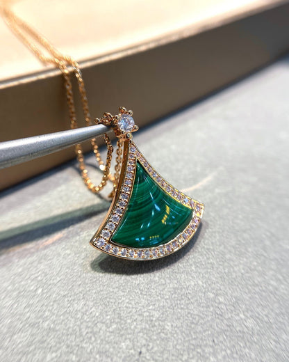 [Vellora Opalyn]DREAM MALACHITE DIAMOND PAVED PINK GOLD NECKLACE